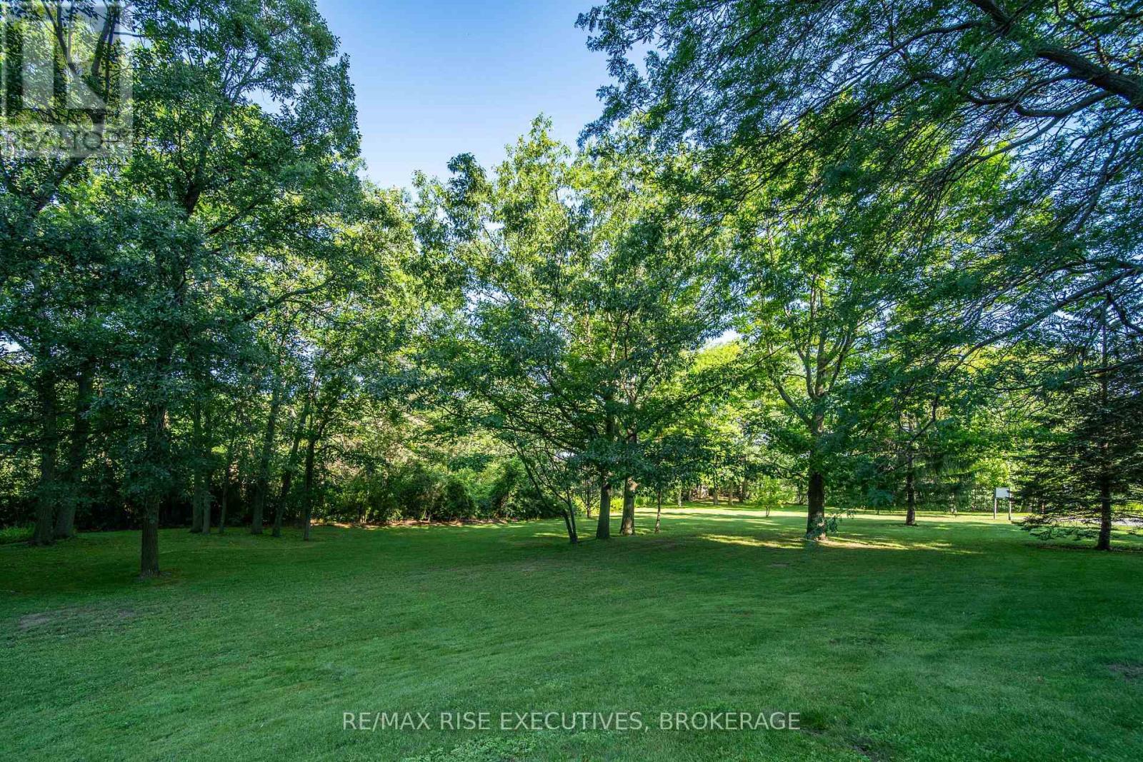 #310 66 GREENVIEW DRIVE - Image 43