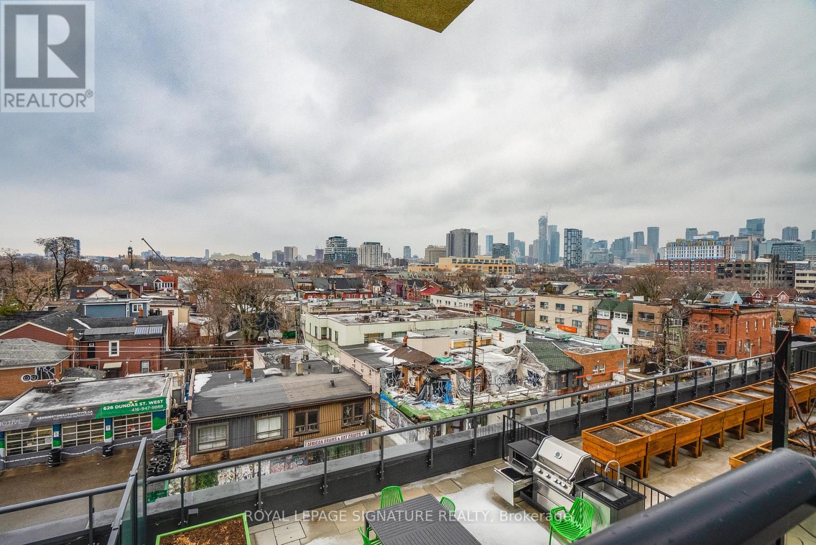 #613 115 DENISON AVENUE - 28