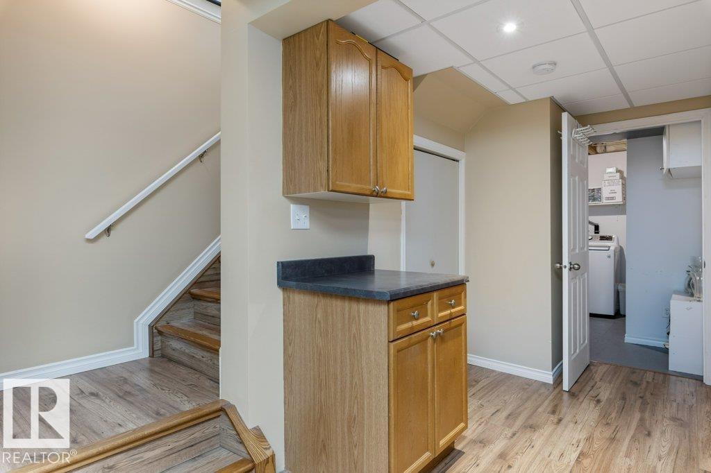21247 91 AV NW - Image 29