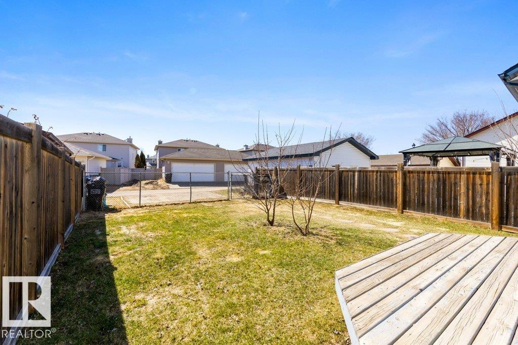 21247 91 AV NW - Image 35