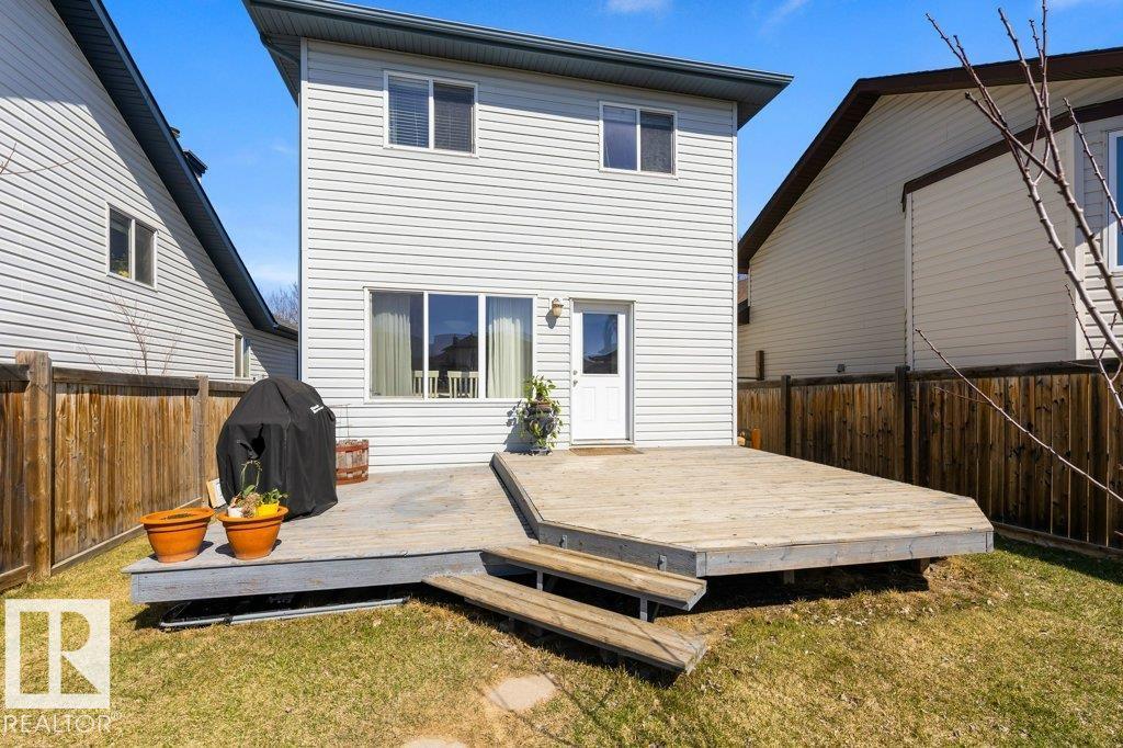 21247 91 AV NW - 39