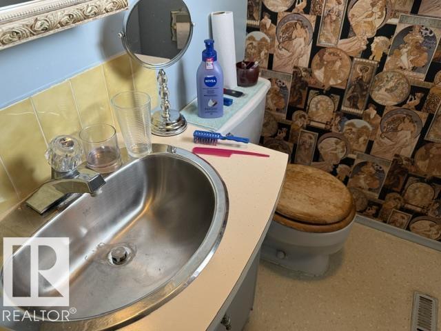 13508 64 ST NW - Image 15