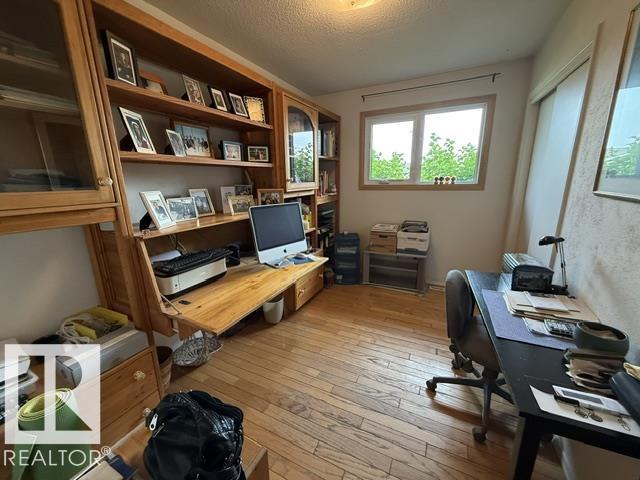 13508 64 ST NW - Image 16