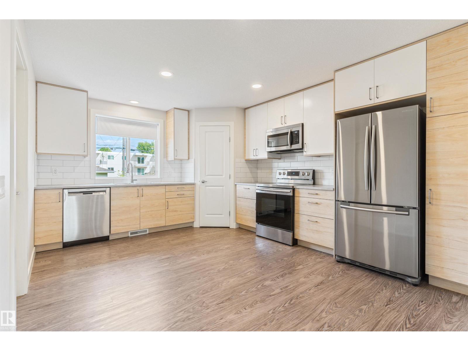 9215 150 ST NW - Image 14