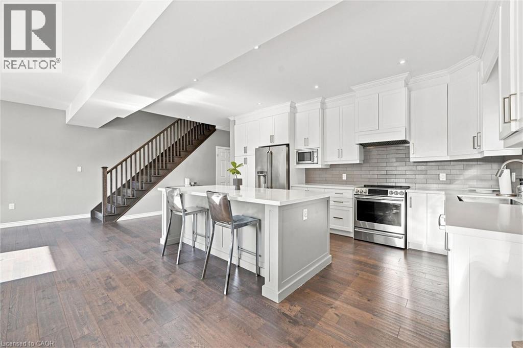 41 AQUASANTA Crescent - Image 10