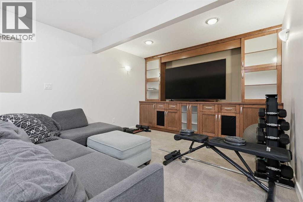 66 Crystal Green Drive - Image 31