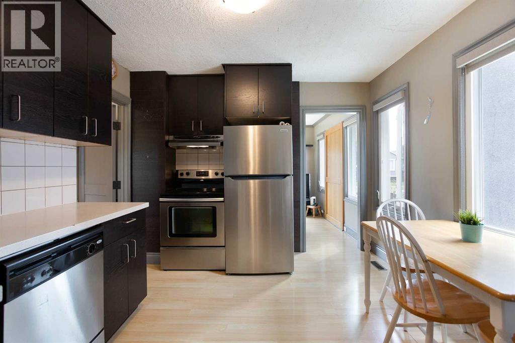 506 8 Avenue NE - 10