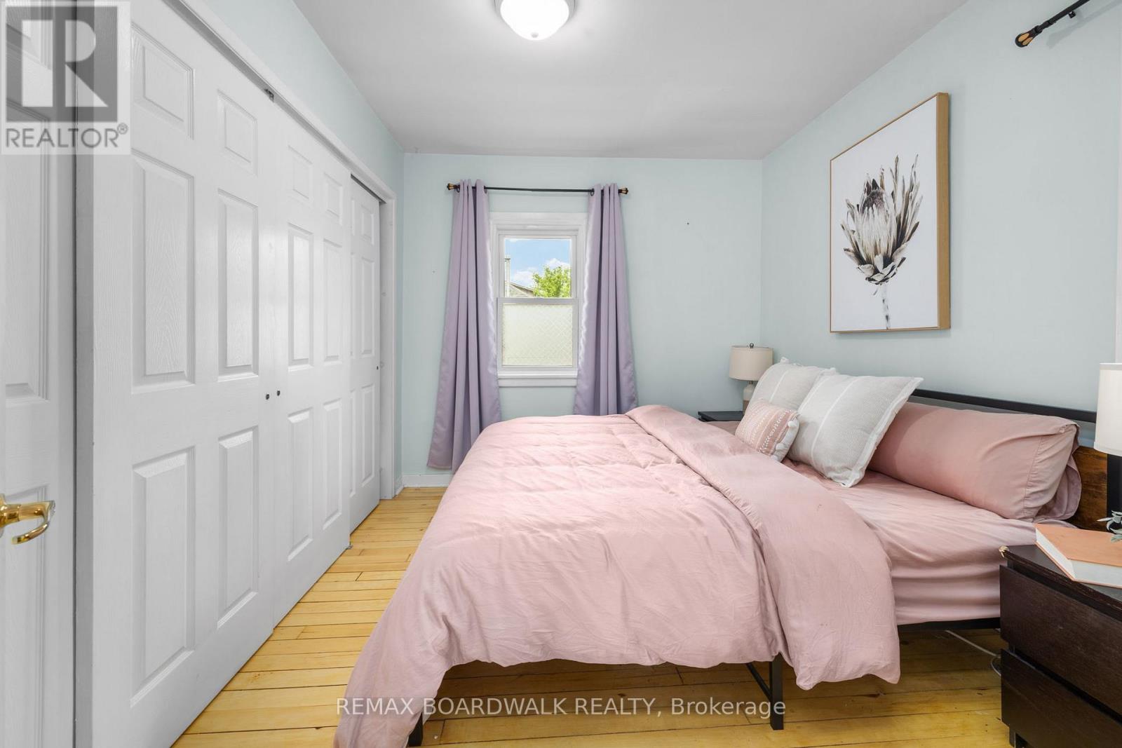 111 BECKWITH STREET E - 14