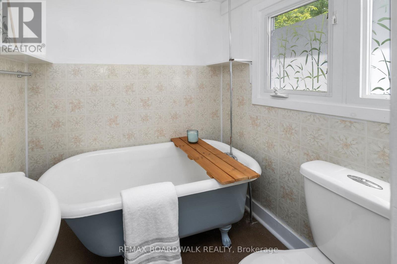 111 BECKWITH STREET E - Image 27