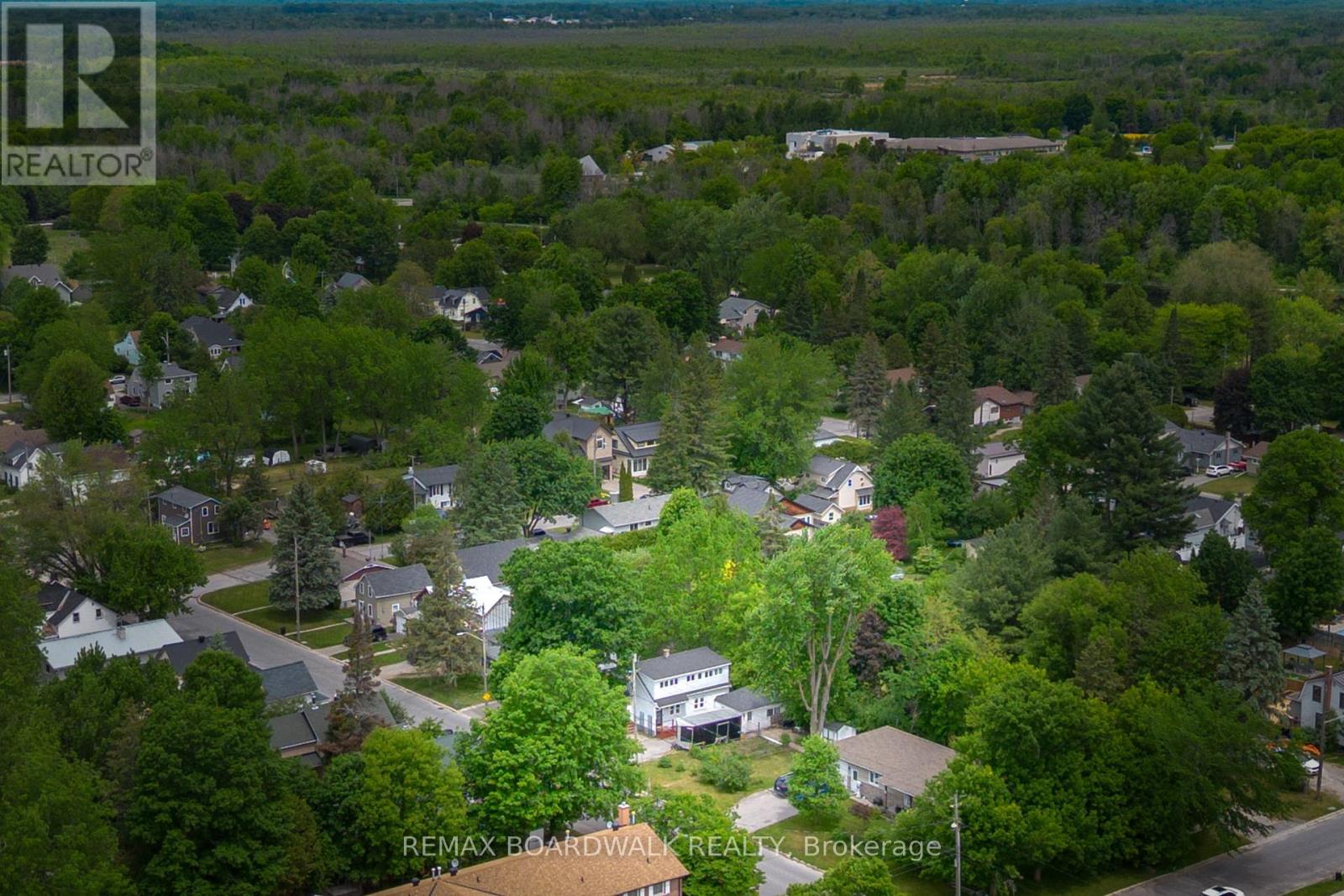 111 BECKWITH STREET E - 31