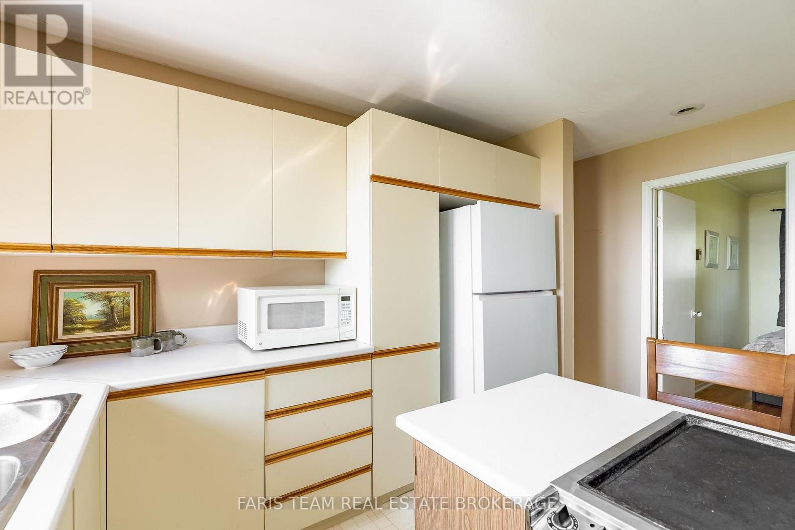 1467 CUNNINGHAM CRESCENT - 10