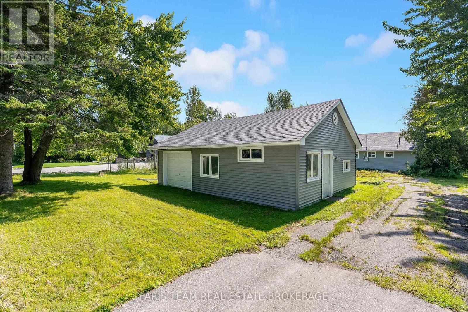 1467 CUNNINGHAM CRESCENT - 4
