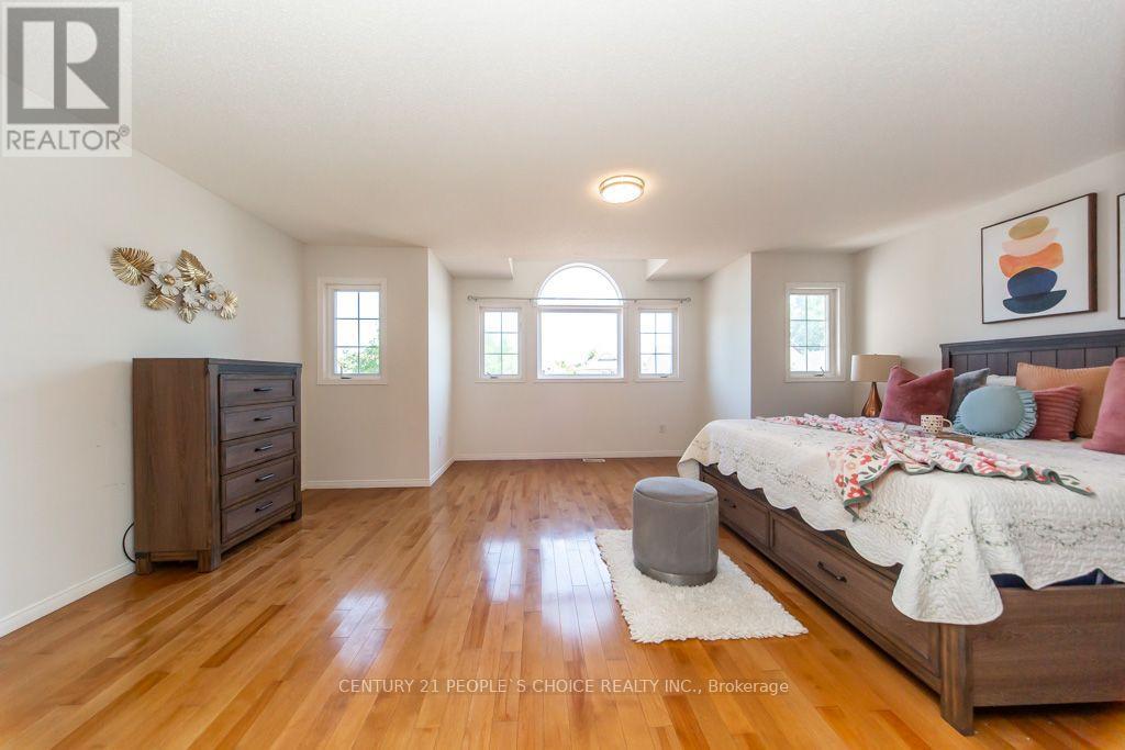 64 MILSON CRESCENT - Image 23