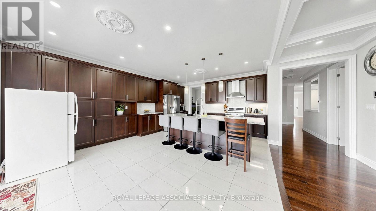 35 GODLIMAN ROAD - 13