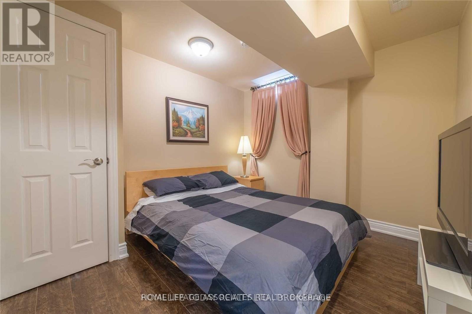 35 GODLIMAN ROAD - 45