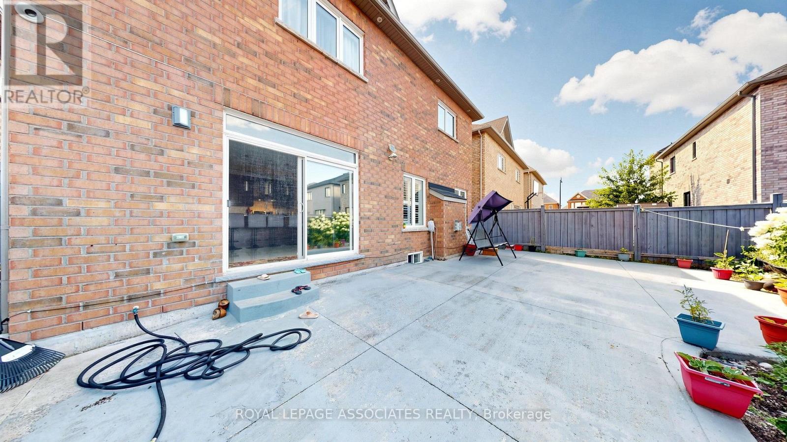 35 GODLIMAN ROAD - 50
