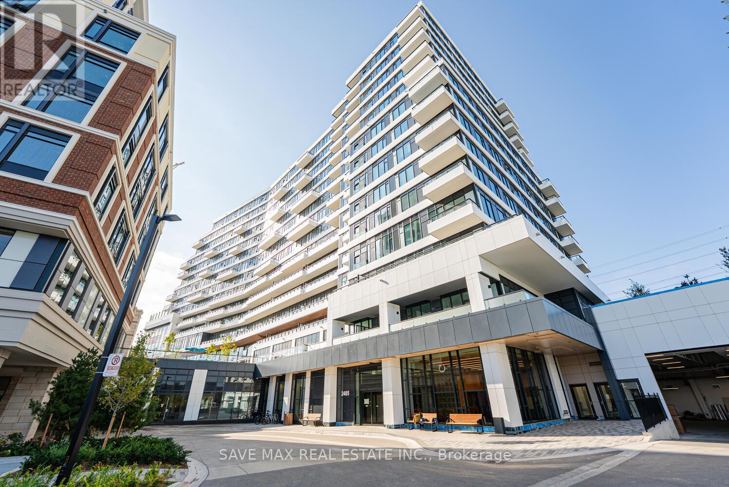 Photo of 2485 Eglinton Avenue