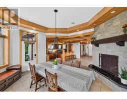 Living room - 7392 Wellington Road 11 Road, Mapleton, ON N0G2K0 Photo 13