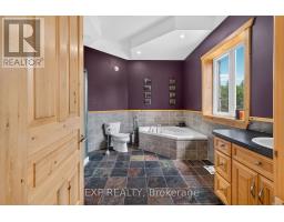 7392 Wellington Road 11 Road, Mapleton, ON N0G2K0 Photo 24