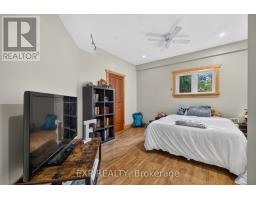 7392 Wellington Road 11 Road, Mapleton, ON N0G2K0 Photo 28