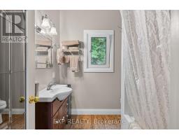 7392 Wellington Road 11 Road, Mapleton, ON N0G2K0 Photo 47