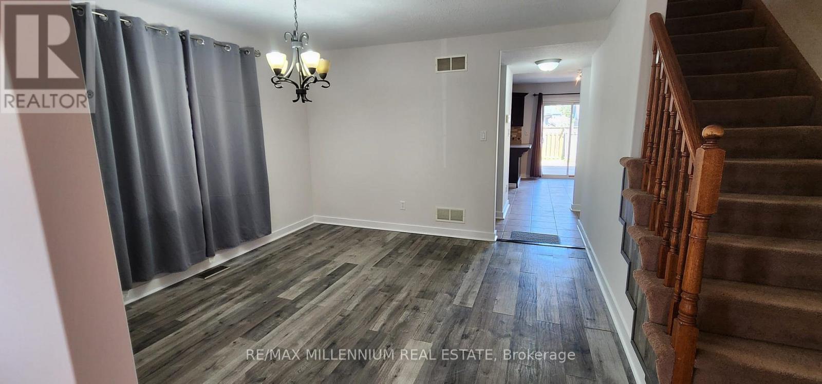 133 FLEMING WAY - 4