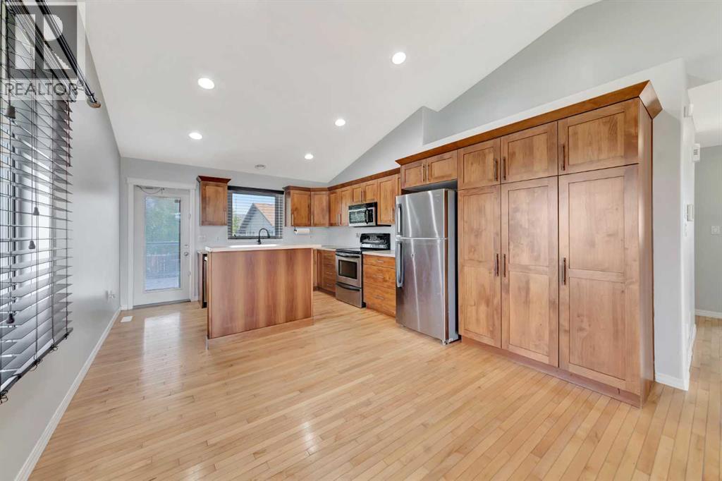 3903 70 Avenue - 7