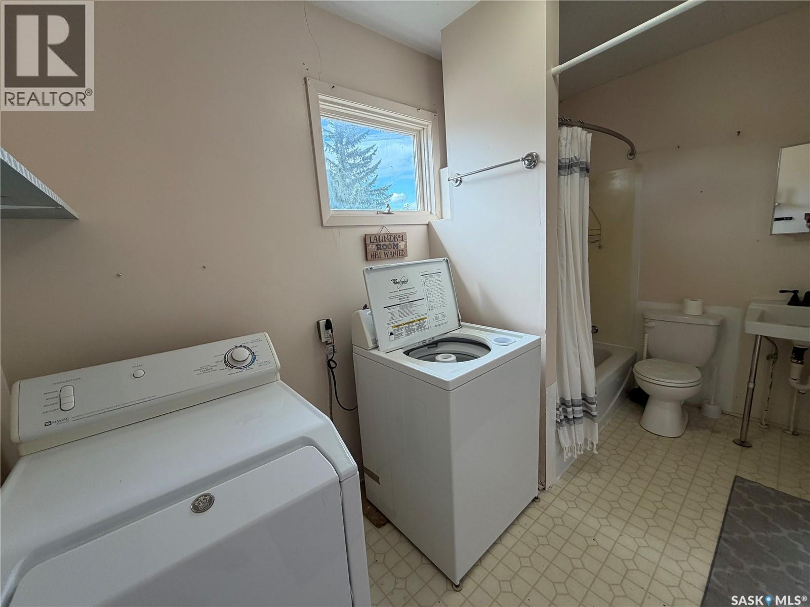 277 2nd AVENUE W - 16