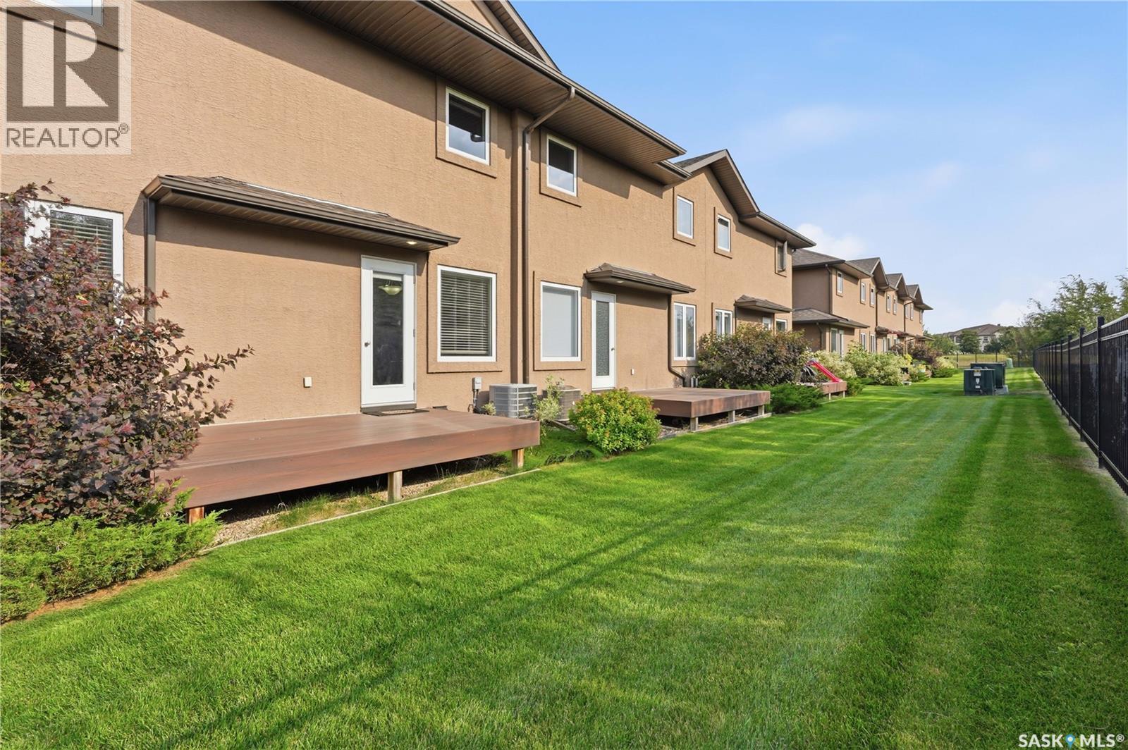 #14 502 Rempel MANOR - 21