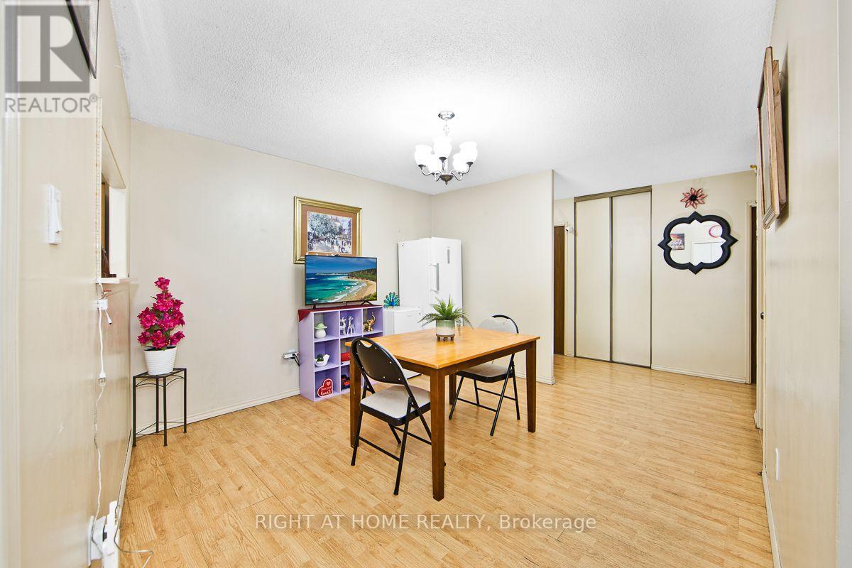 #209 2050 BRIDLETOWNE CIRCLE - 13