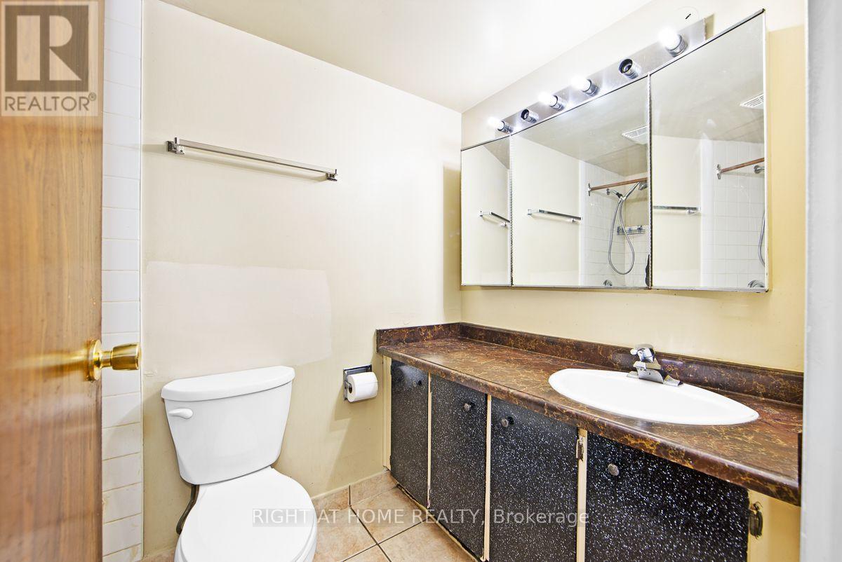 #209 2050 BRIDLETOWNE CIRCLE - 23