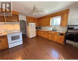 Kitchen - 1039 Route 134, Petit Rocher Sud, NB E8J1B8 Photo 9