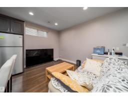11342 79 Av Nw, Edmonton, AB T6G0P3 Photo 36