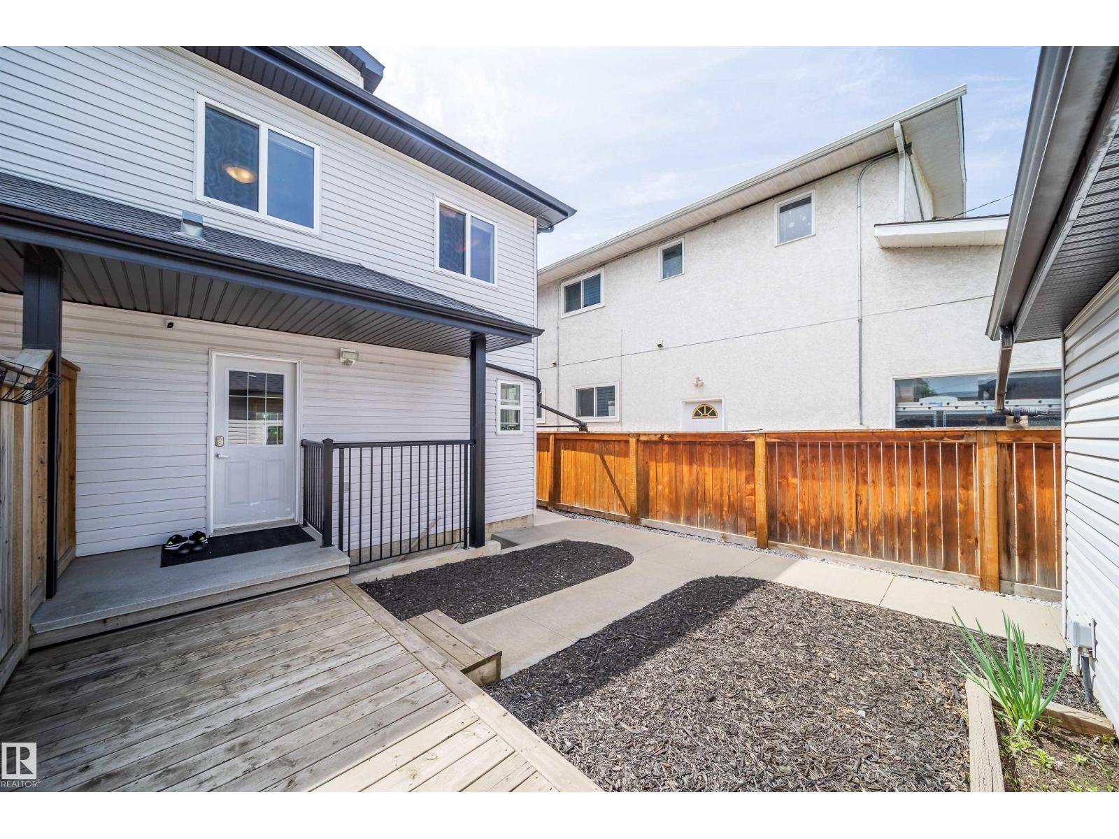 11342 79 Avenue NW - Photo 44