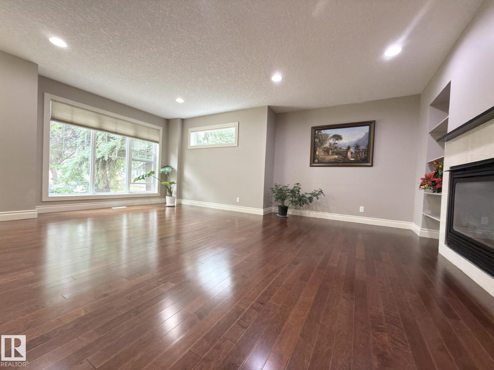 11342 79 AV NW - Image 70