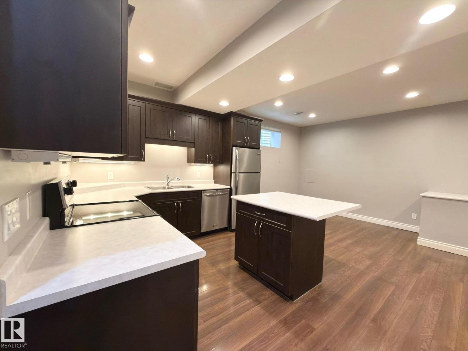 11342 79 AV NW - Image 58