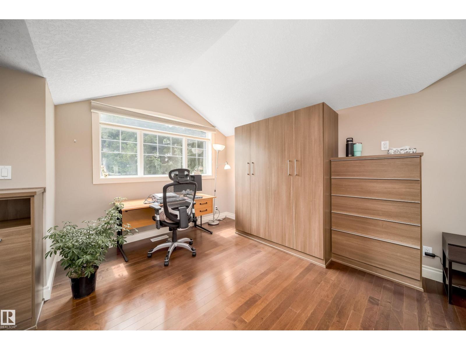 11342 79 Avenue NW - Photo 26