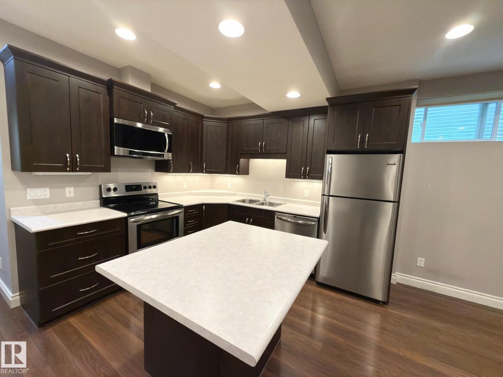 11342 79 AV NW - Image 57