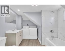 294 Louis Avenue, Windsor, ON N9A1W2 Photo 13