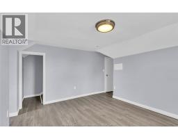 294 Louis Avenue, Windsor, ON N9A1W2 Photo 15