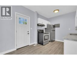 Kitchen/Dining room - 294 Louis Avenue, Windsor, ON N9A1W2 Photo 6