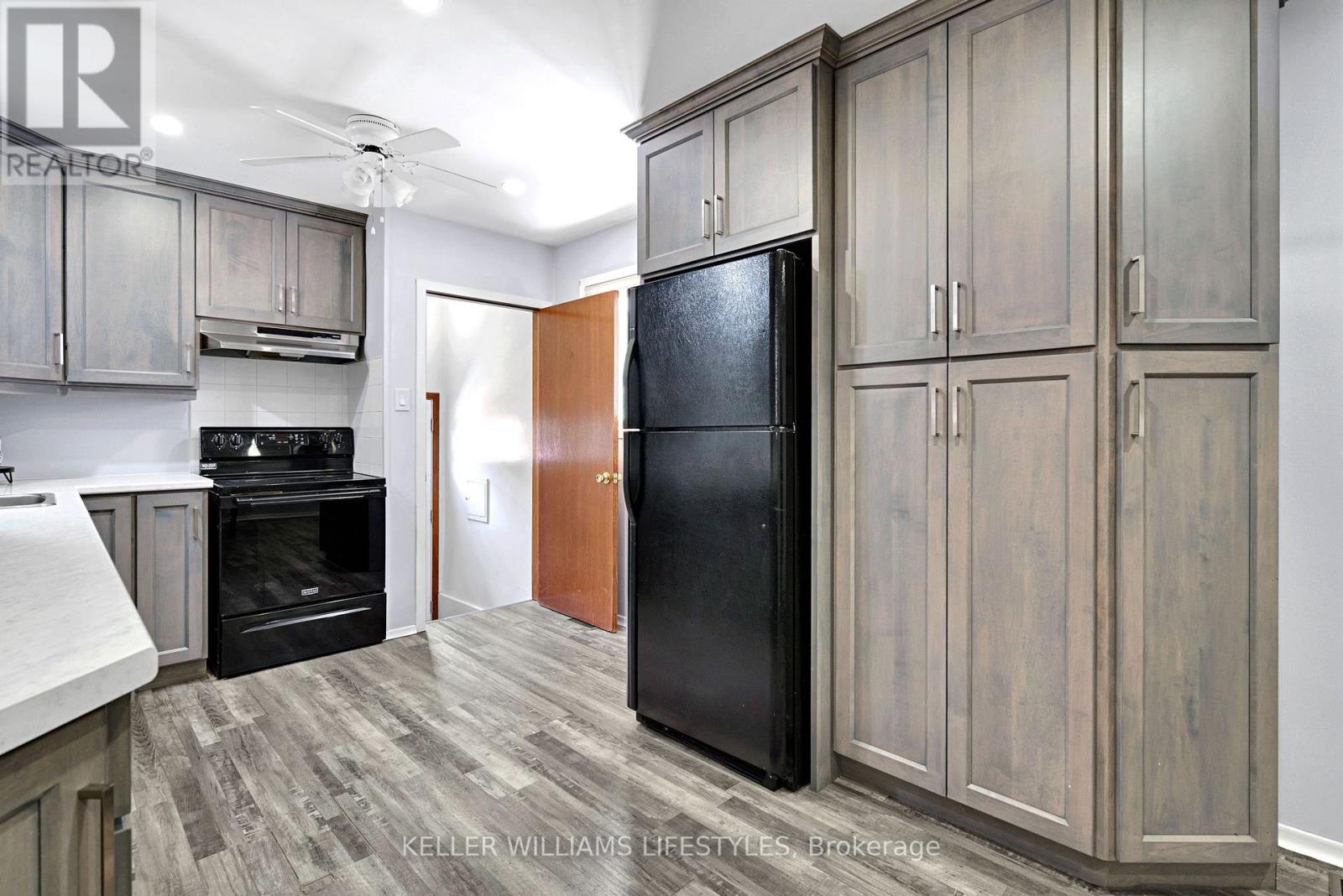 564 CHIDDINGTON AVENUE - Image 5