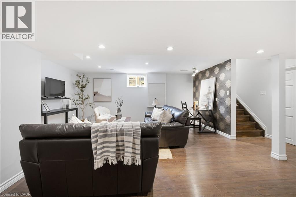 120 YATES Avenue - 31