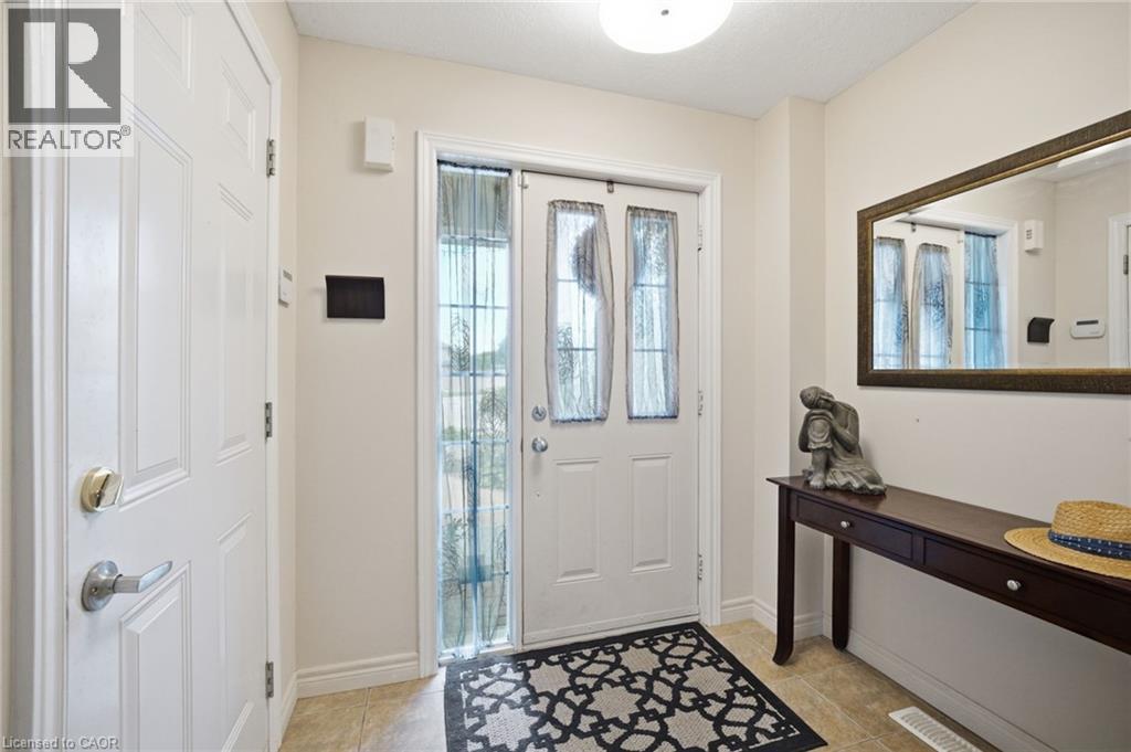 120 YATES Avenue - 4