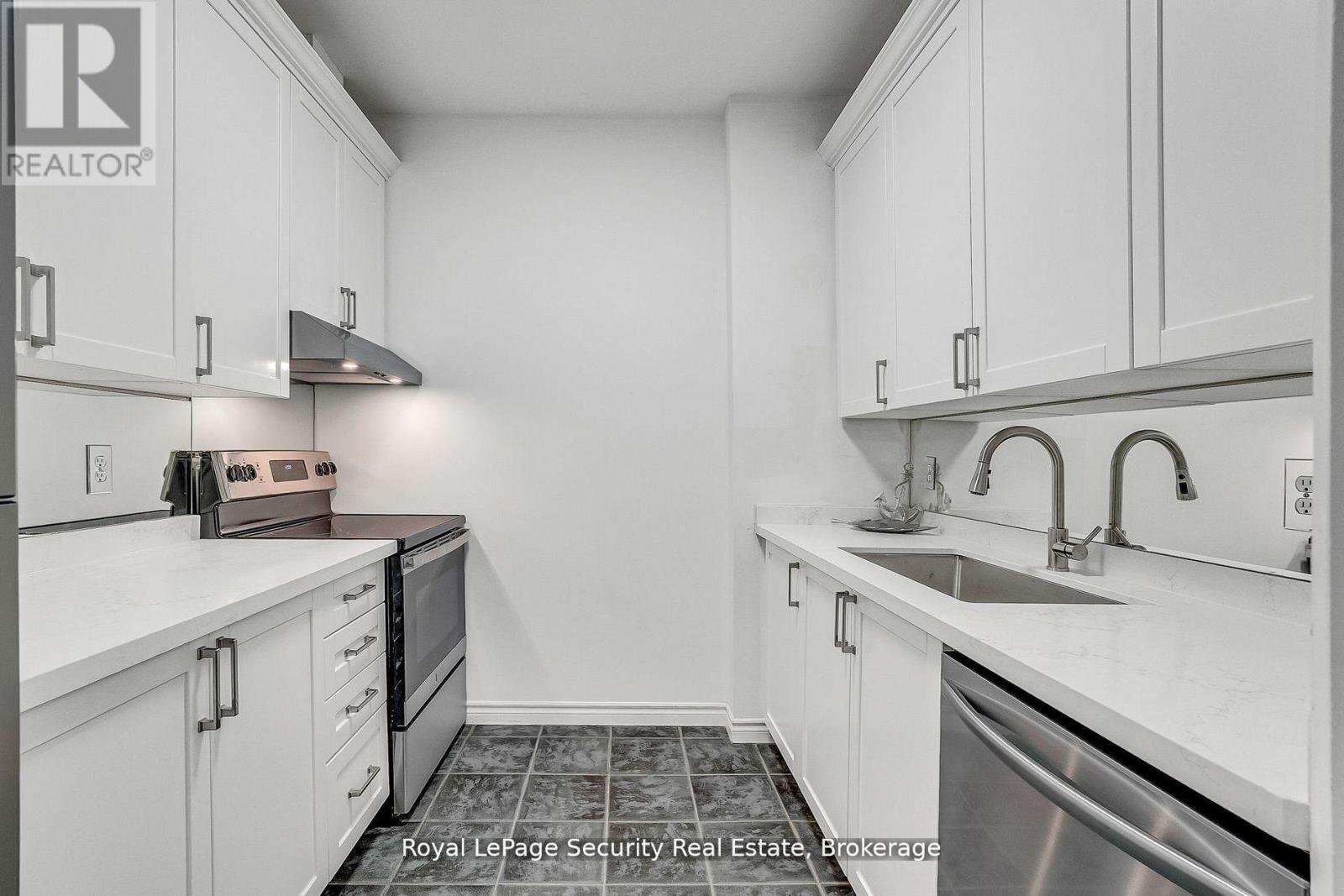 #403 980 YONGE STREET - 11