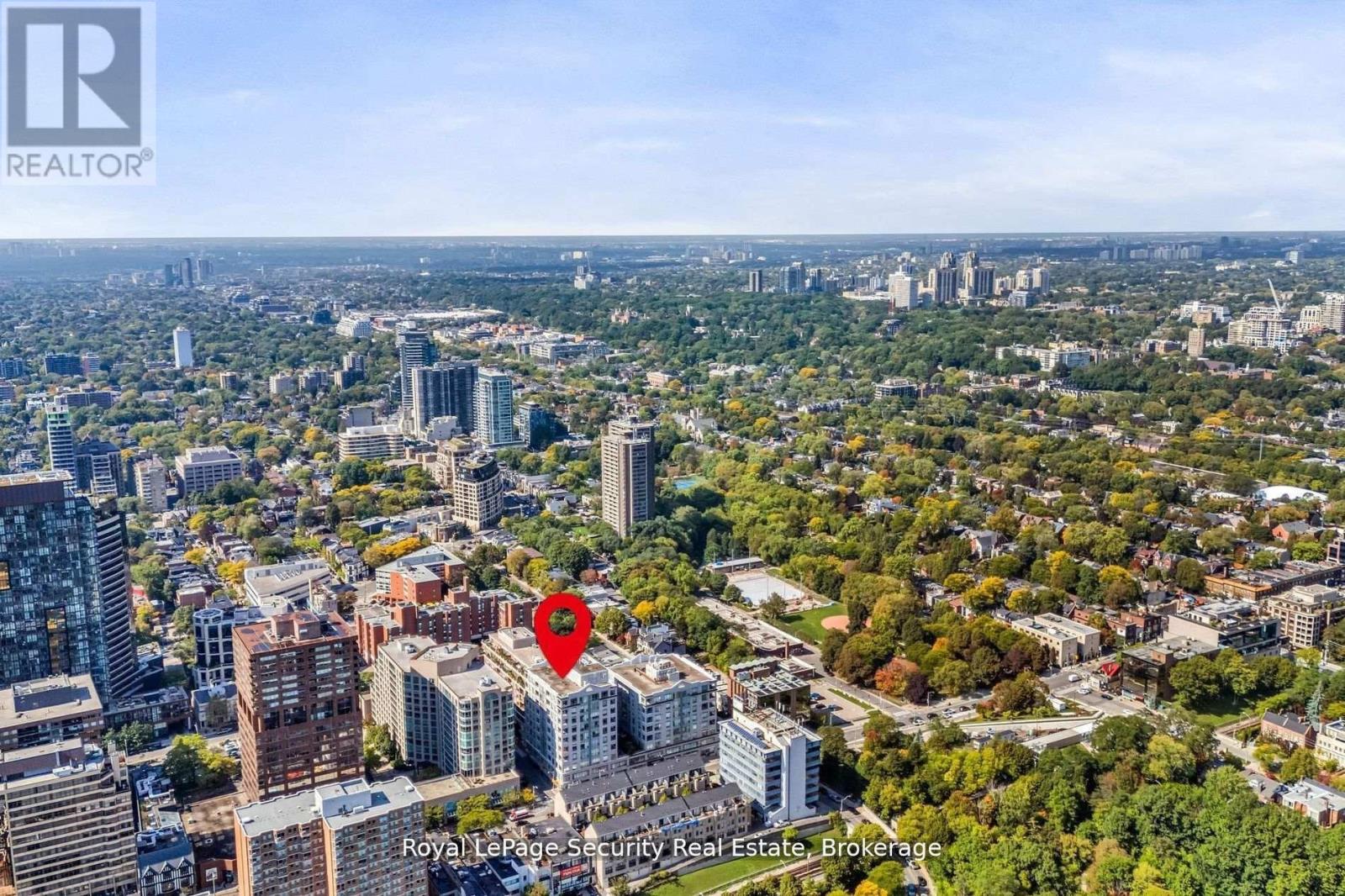 #403 980 YONGE STREET - 41