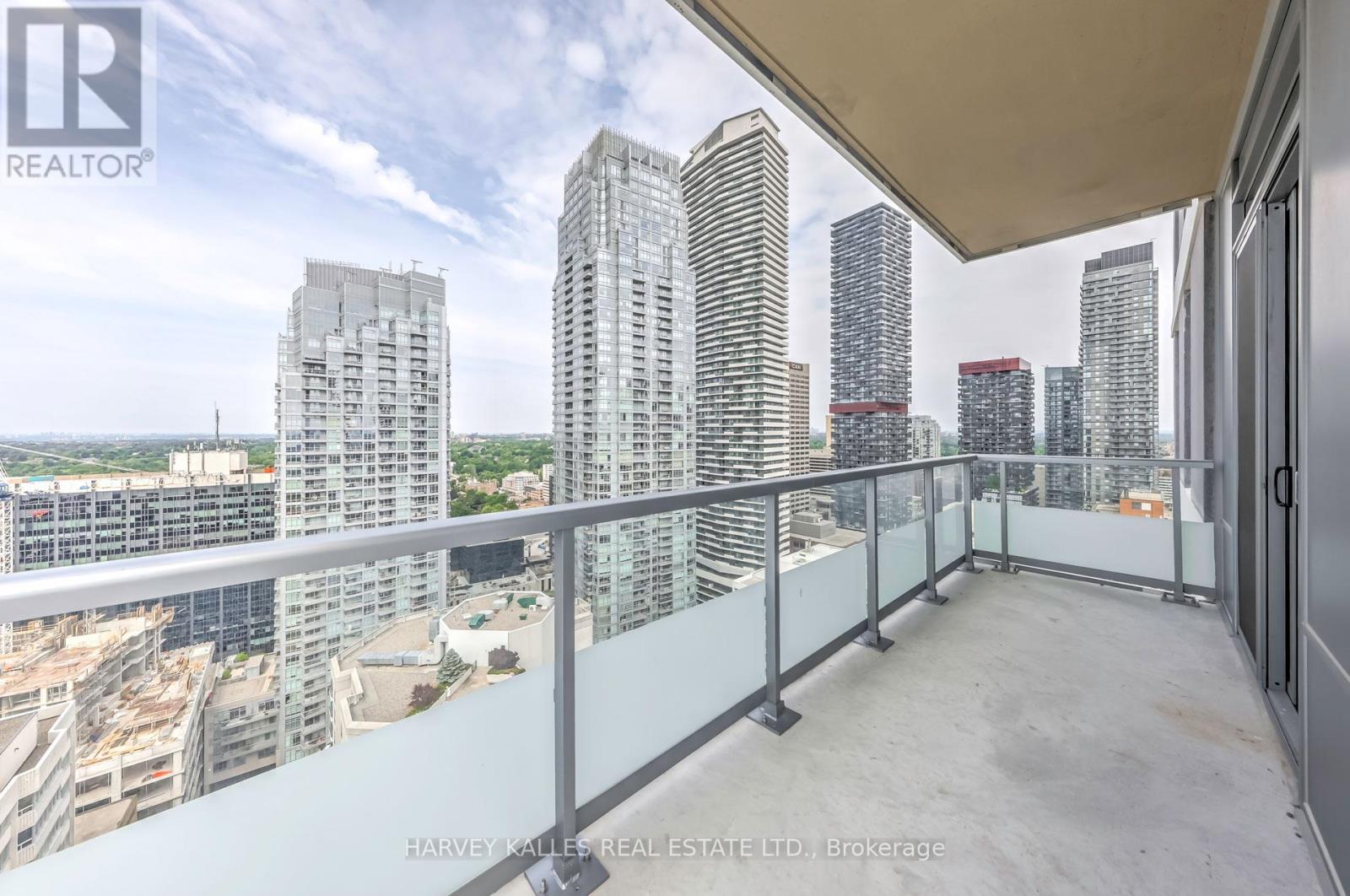 #LPH19 50 DUNFIELD AVENUE - 26