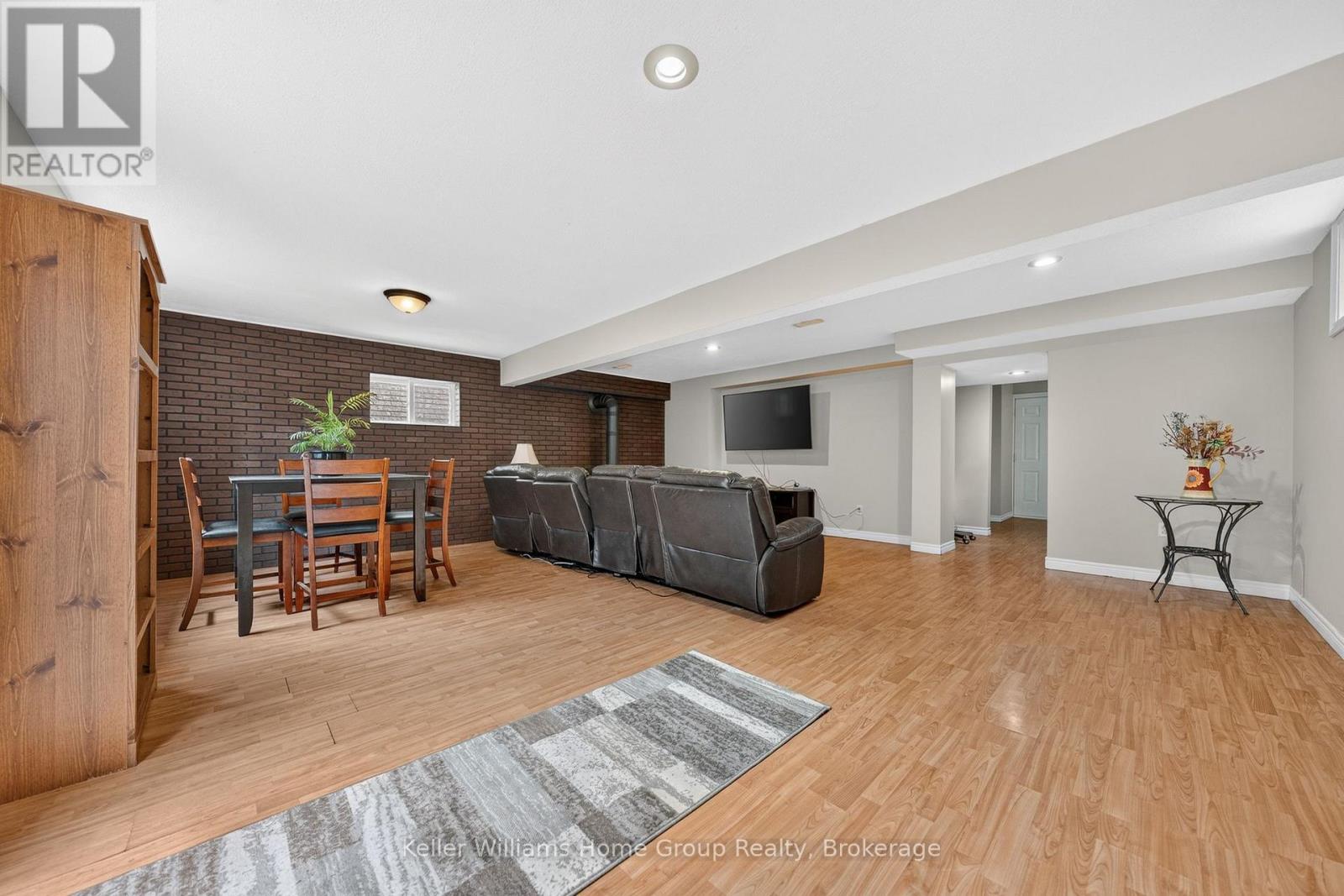 479 DOON S DRIVE E - Image 27