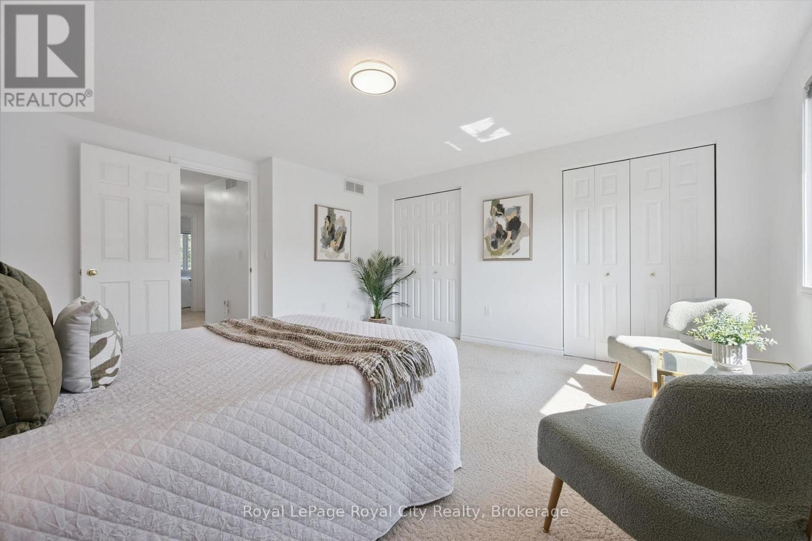 811 EDINBURGH ROAD S - Image 33