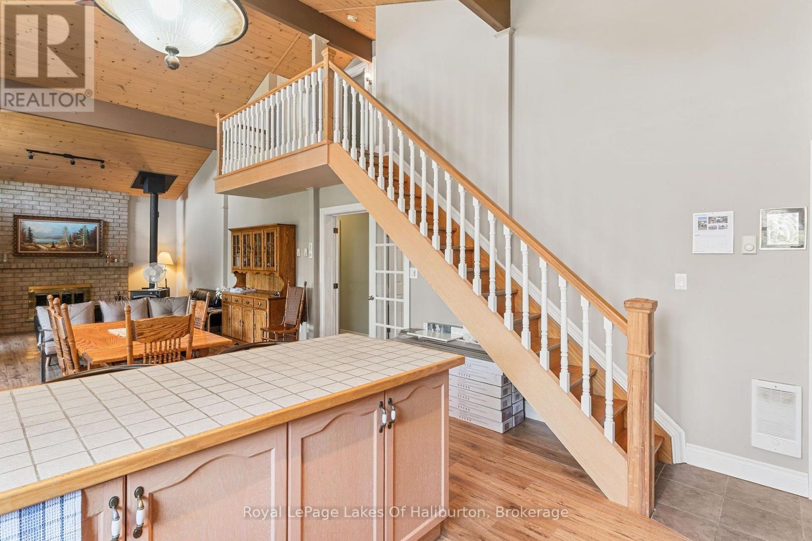 1020 GRANITE LANE - 15